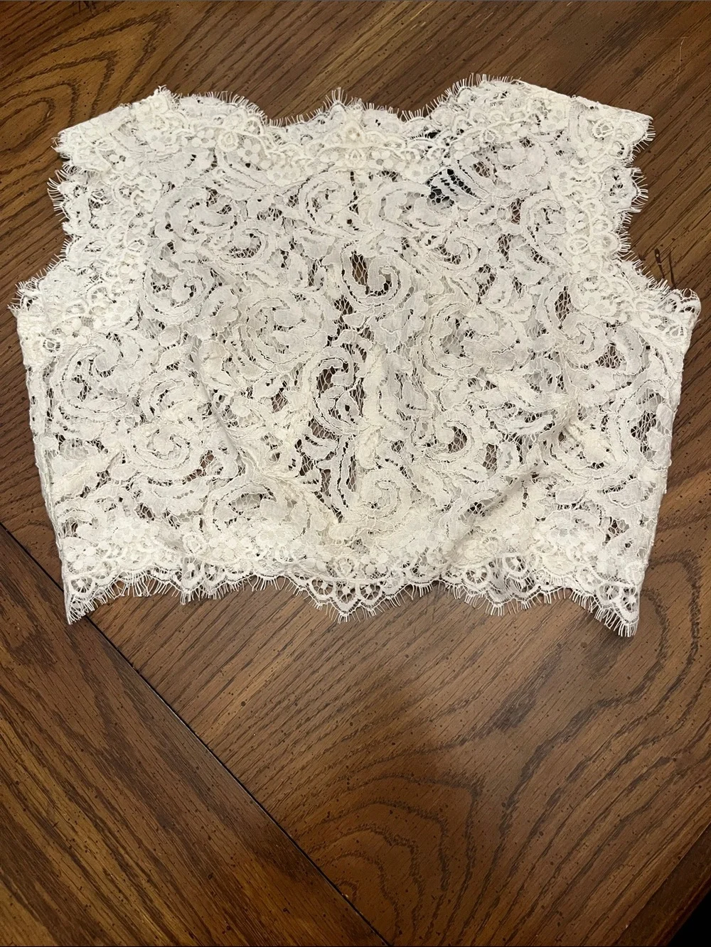 Tadashi Shoji lace crop top, size small - Picture 1 of 11